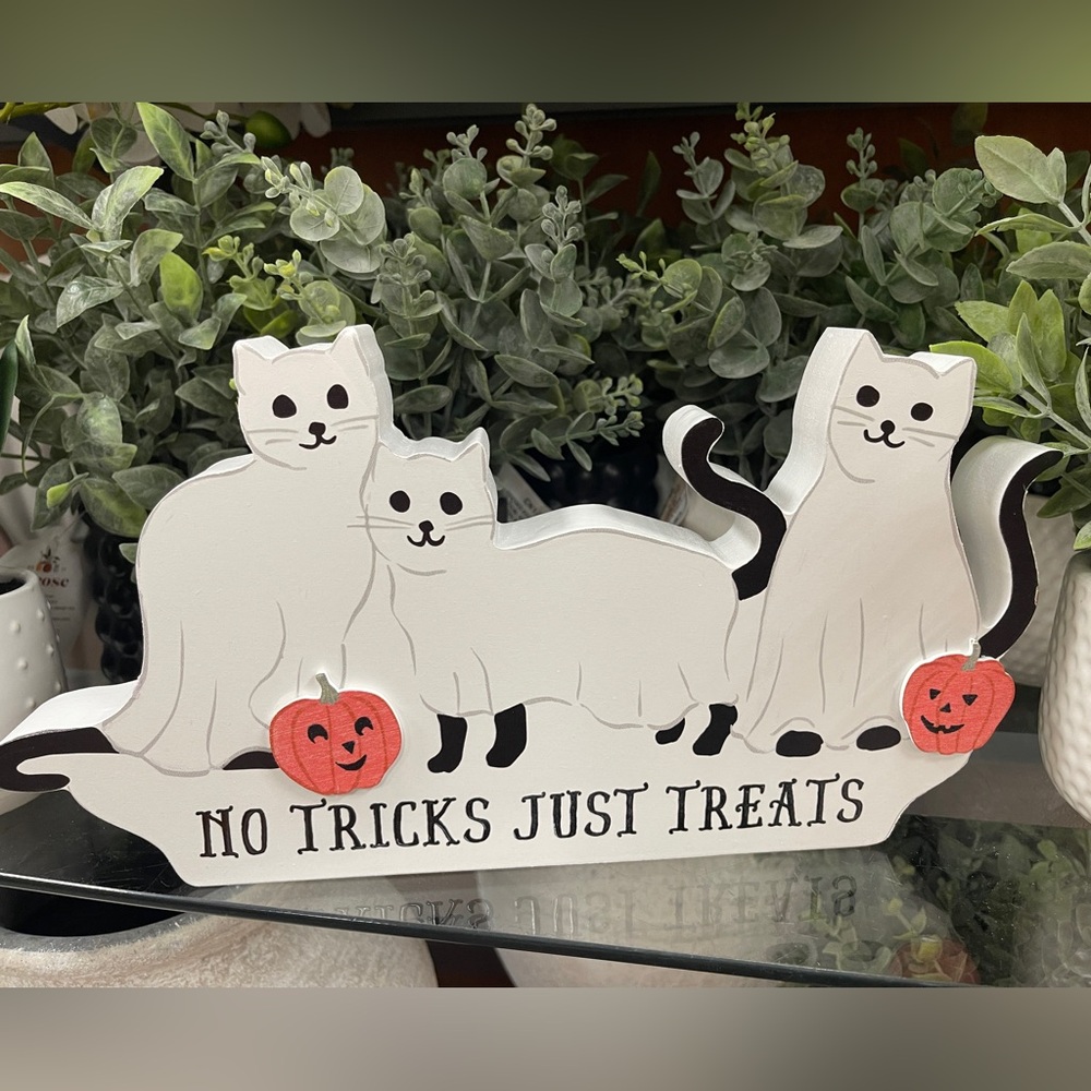 Halloween Ghost Cats Black Cat No Trick Just Treats Wooden Tabletop Decor NEw